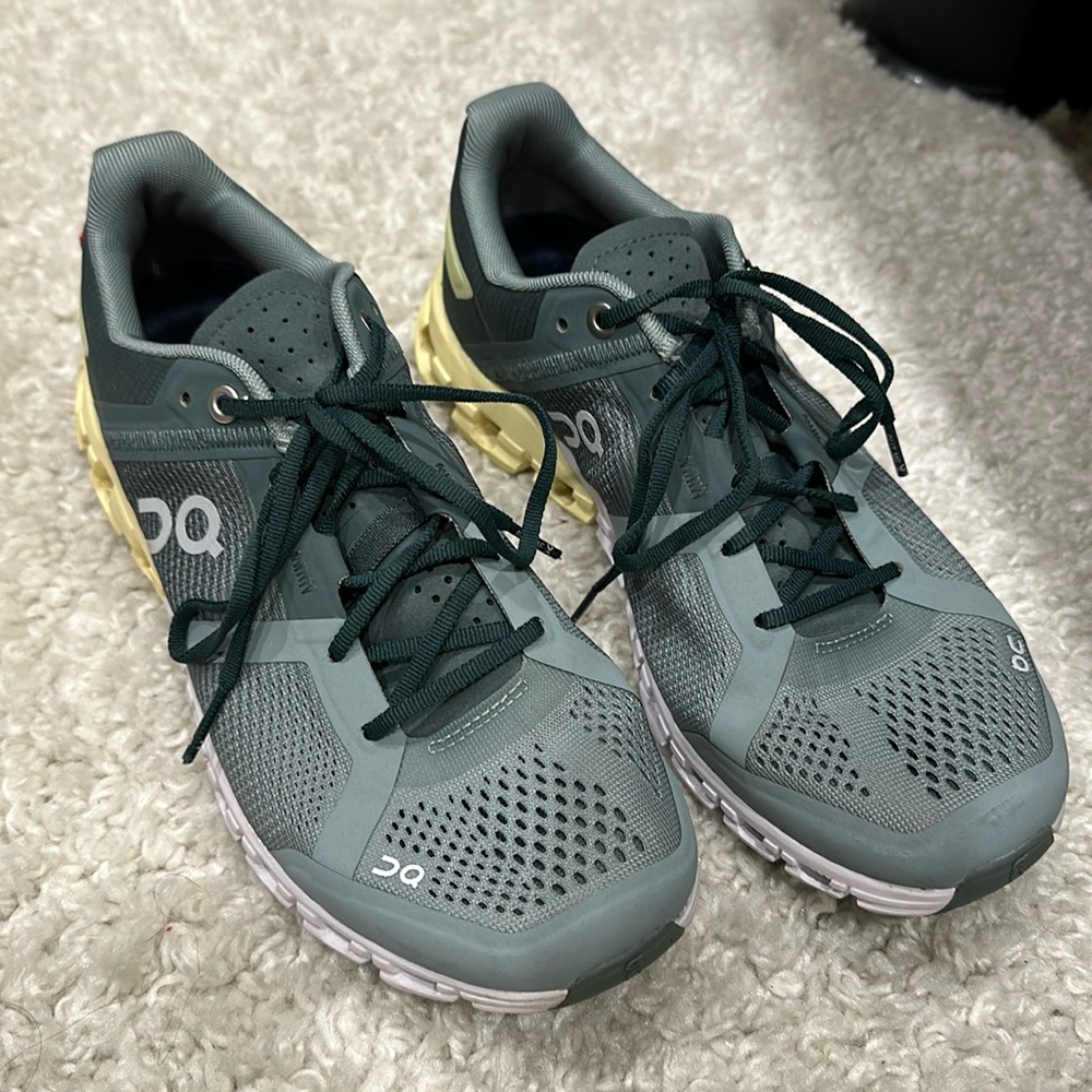 On Cloud Sneakers